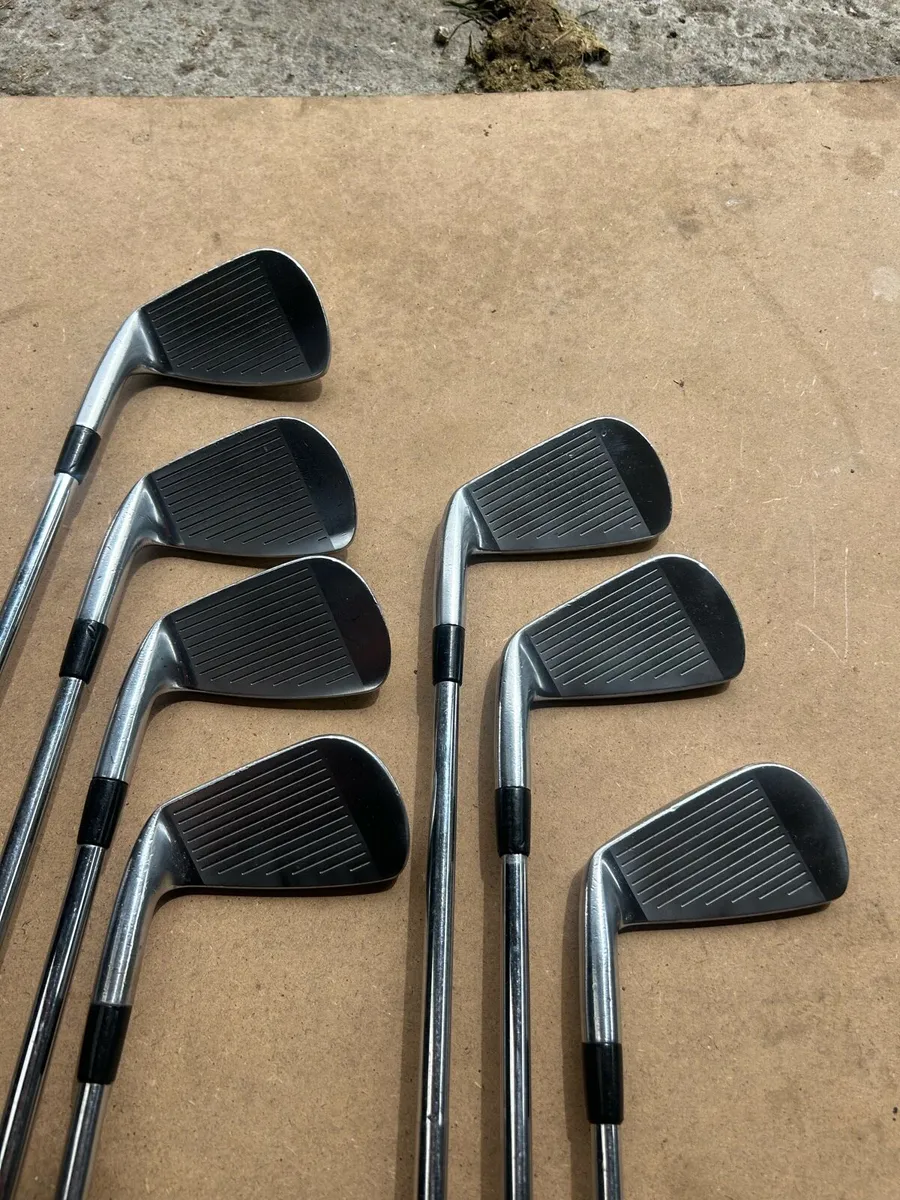 mizuno JPX 800 Pro Irons - Image 2