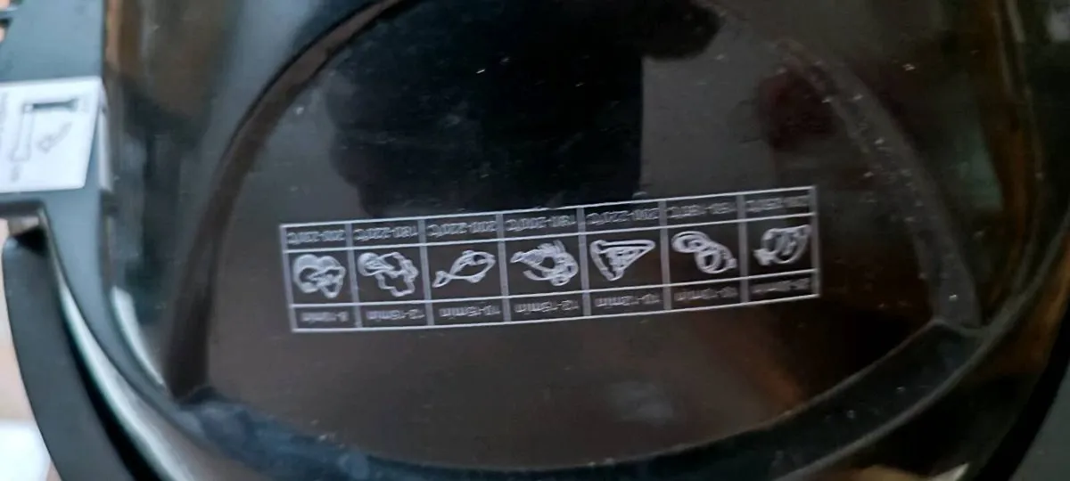 Air fryer - Image 2