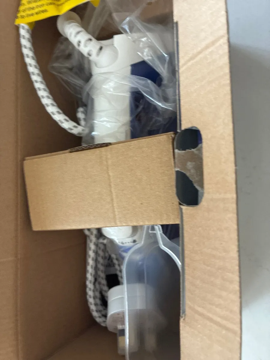 Steam Iron - Image 2