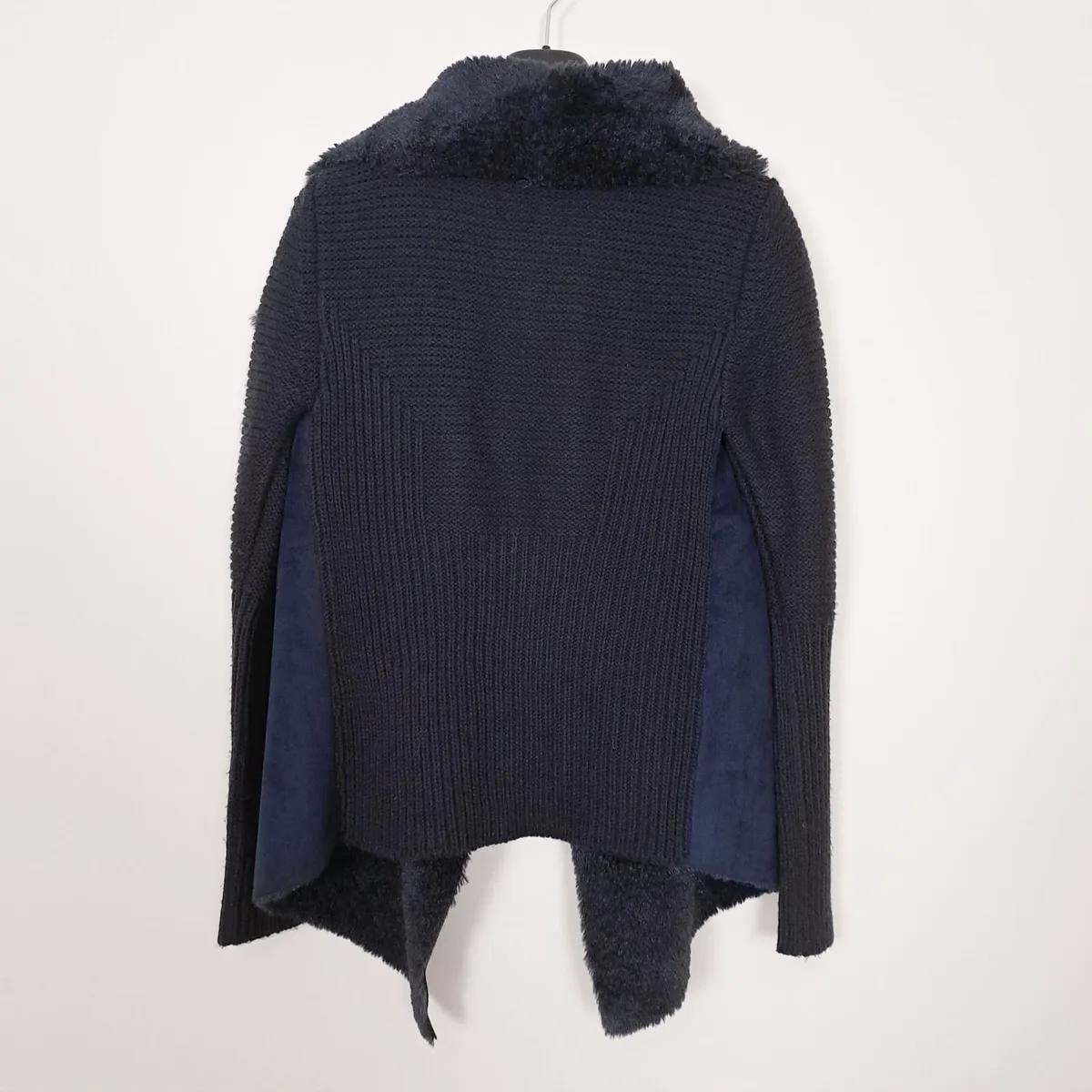 Oasis Navy Blue Faux Fur Suede Knit Cardigan M - Image 4