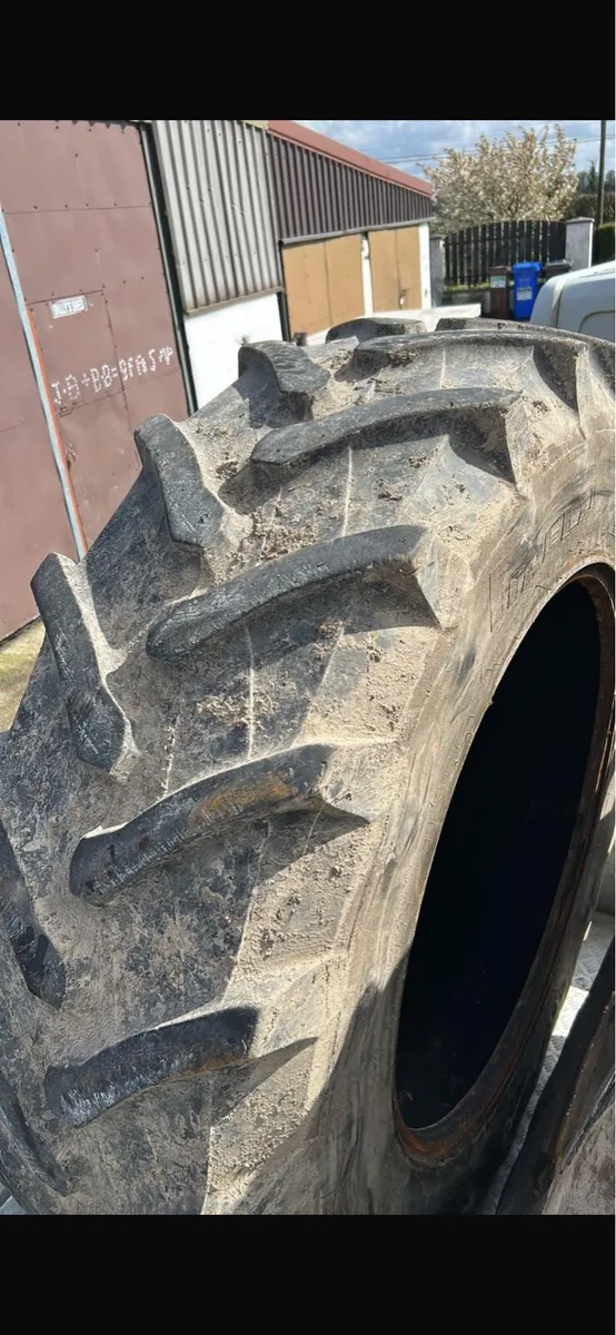 16.9 r34 tyres - Image 1