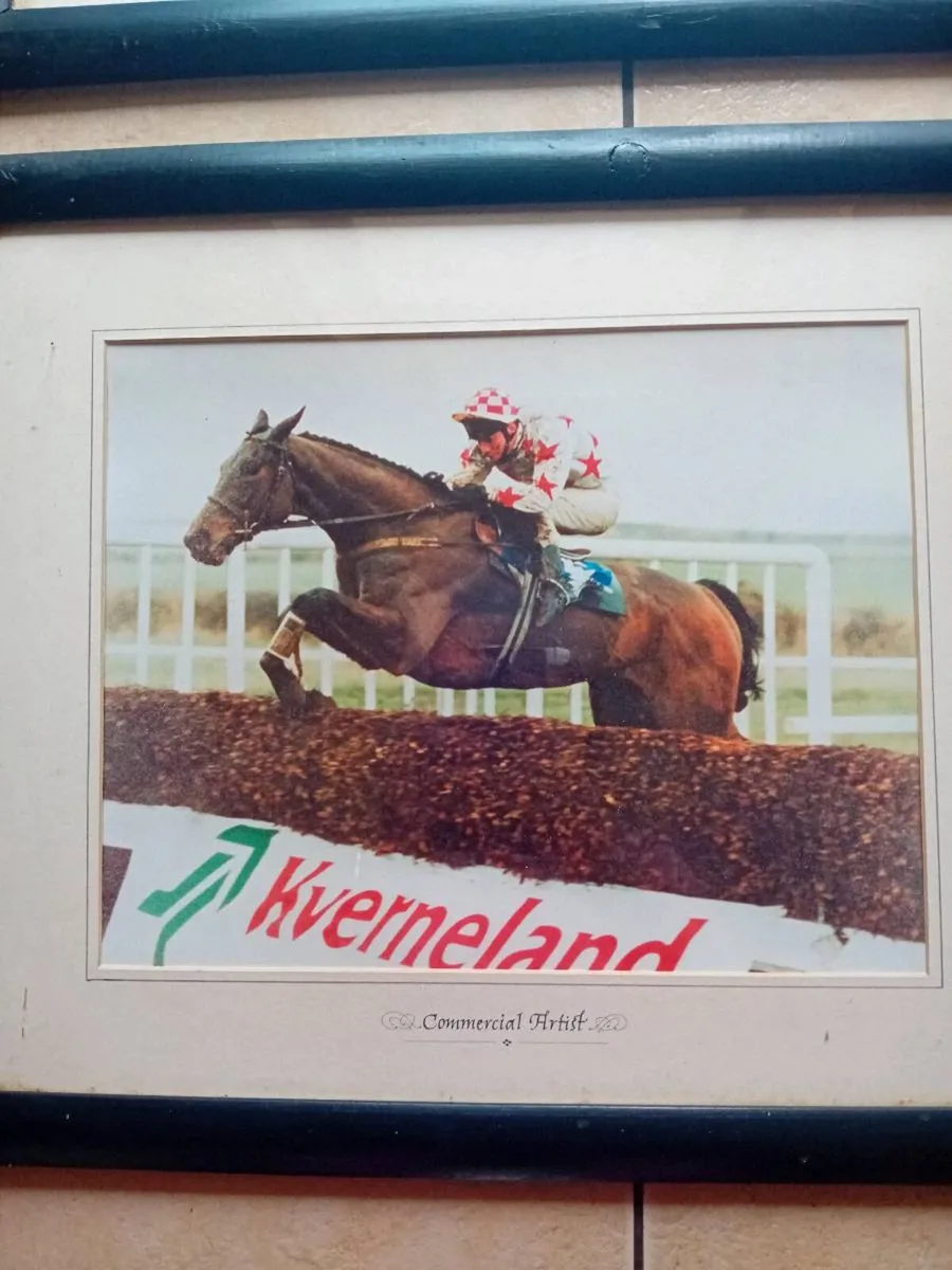 COLLECTABLES - Image 2