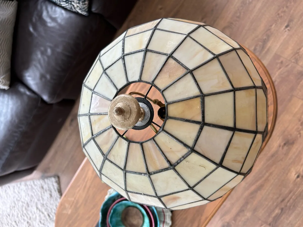 Tiffany Table Lamp - Image 4