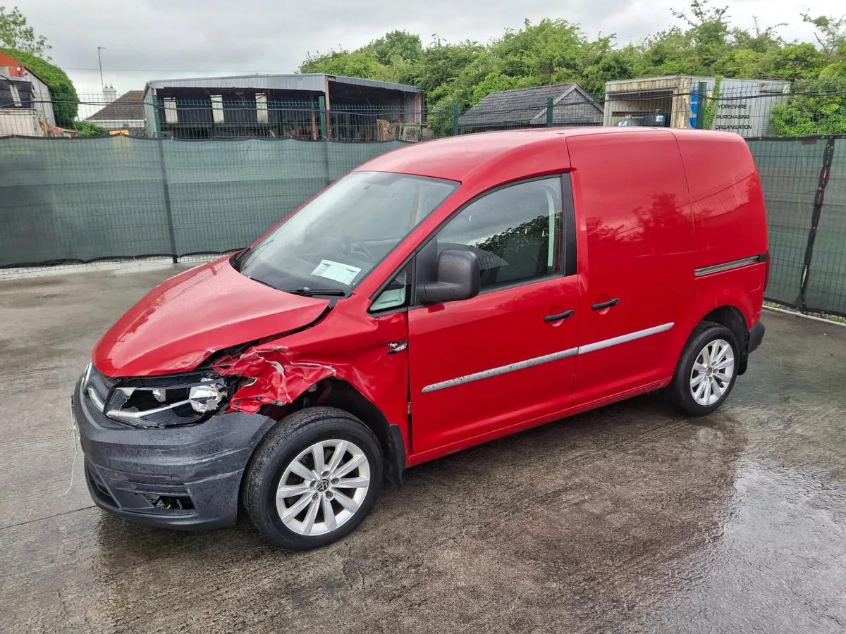 🚗2018 VW  Caddy 2.0 Tdi  Automatic - Image 1