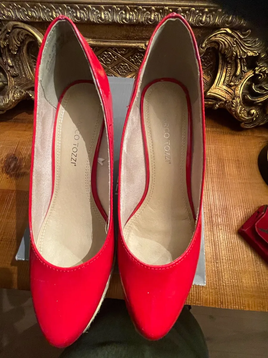 Patent leather wedges. As new - Image 1