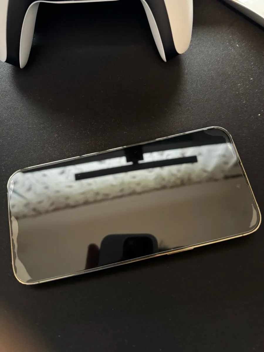iPhone 14 Pro Max - Image 2