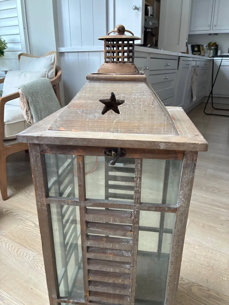 Lantern - Image 2