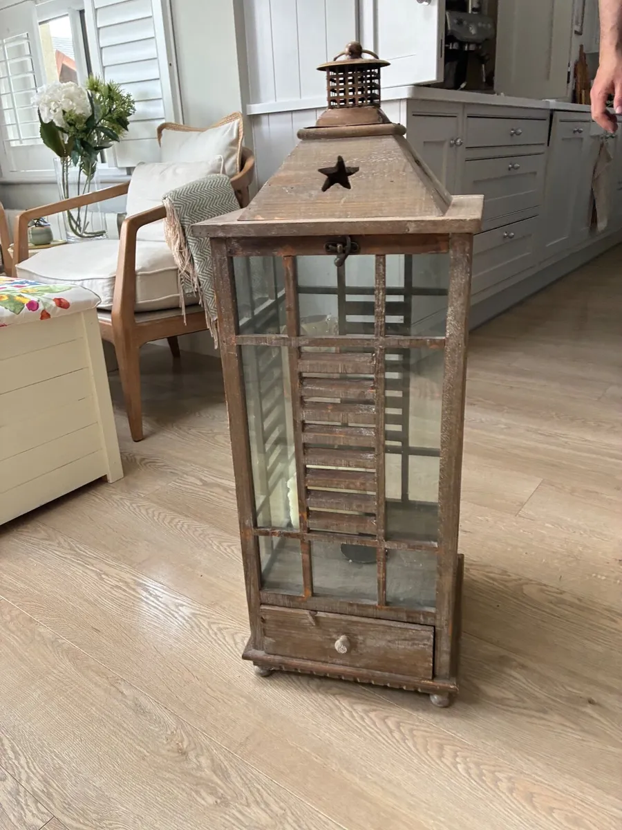Lantern - Image 3