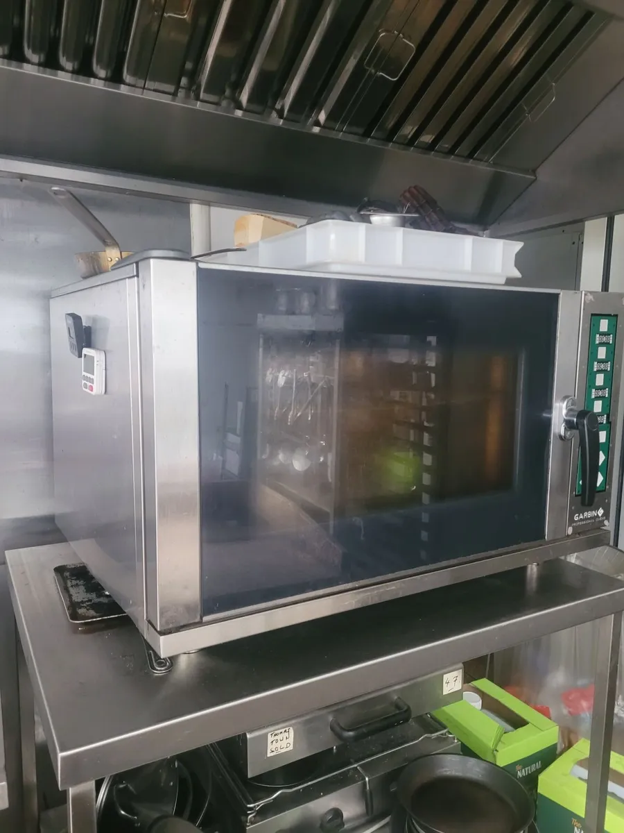 Fridge, oven, grease trap - Image 4