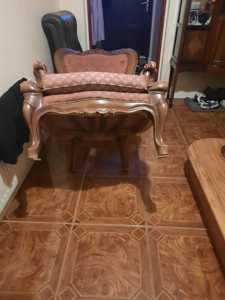 Armchair - Image 3