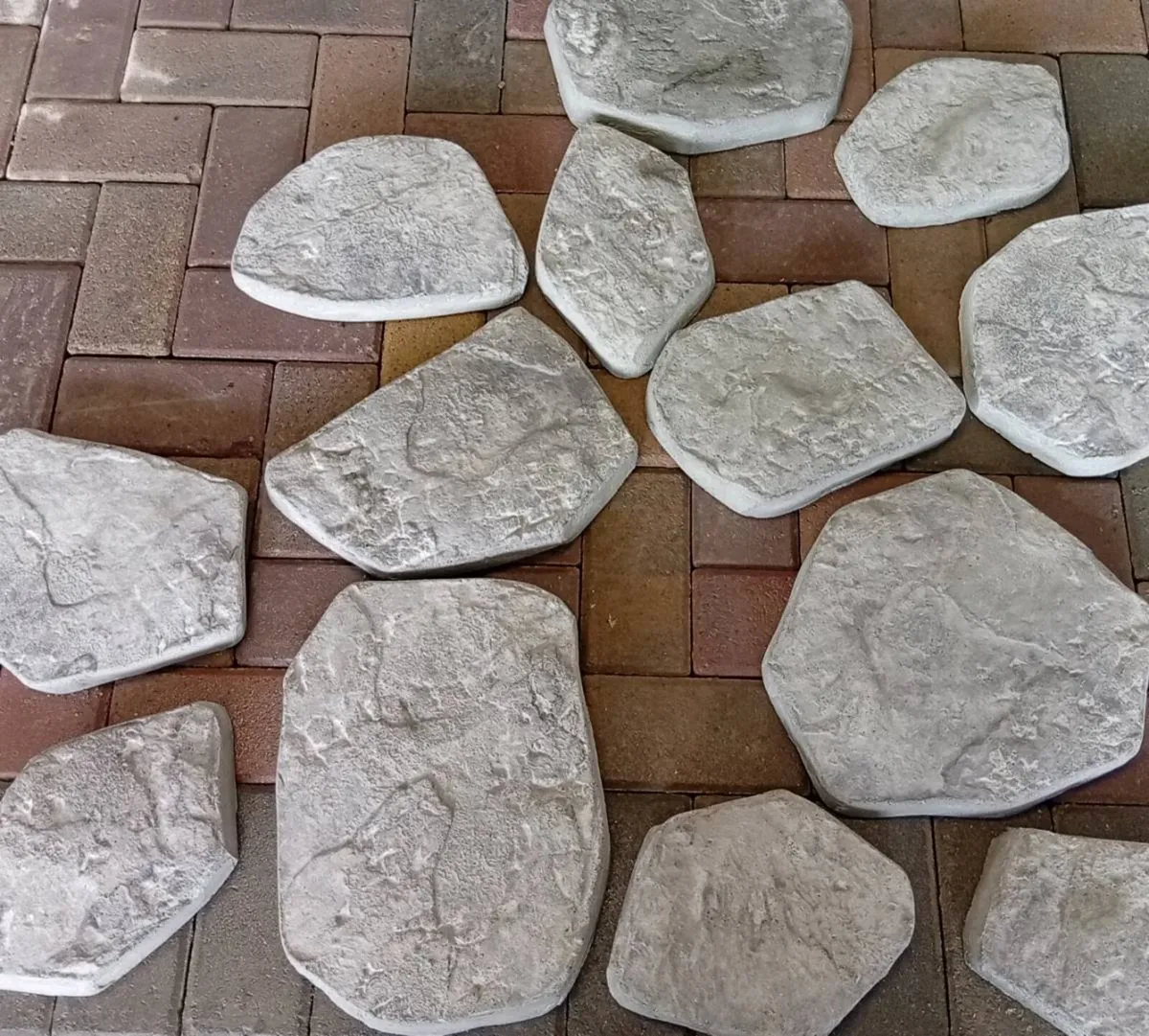 Handcrafted Garden Stones | Free install - Image 1