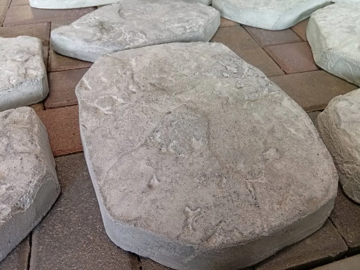 Handcrafted Garden Stones | Free install - Image 2