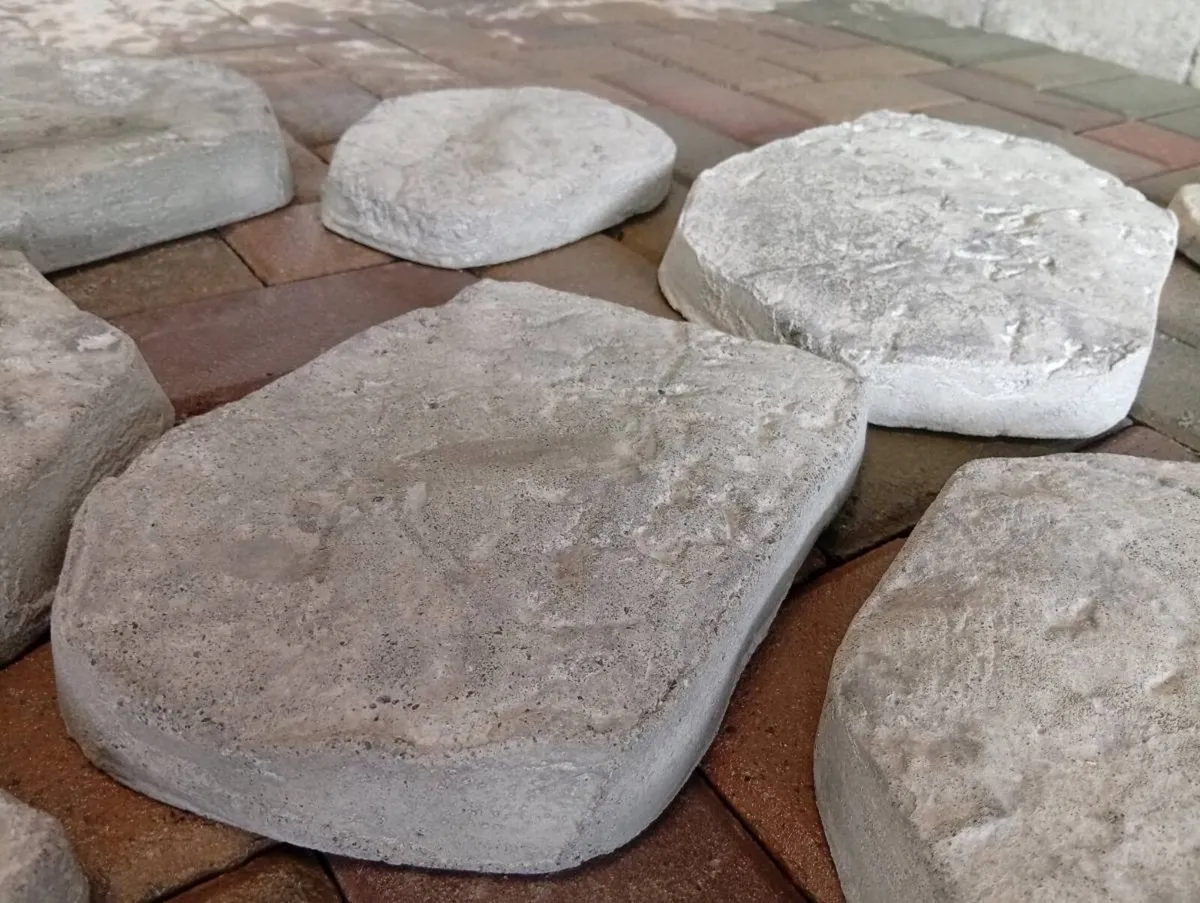 Handcrafted Garden Stones | Free install - Image 3