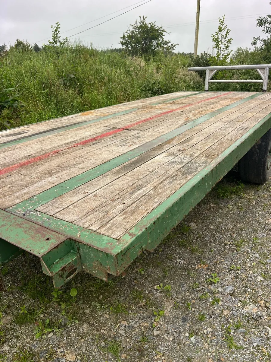 Bale trailer - Image 3