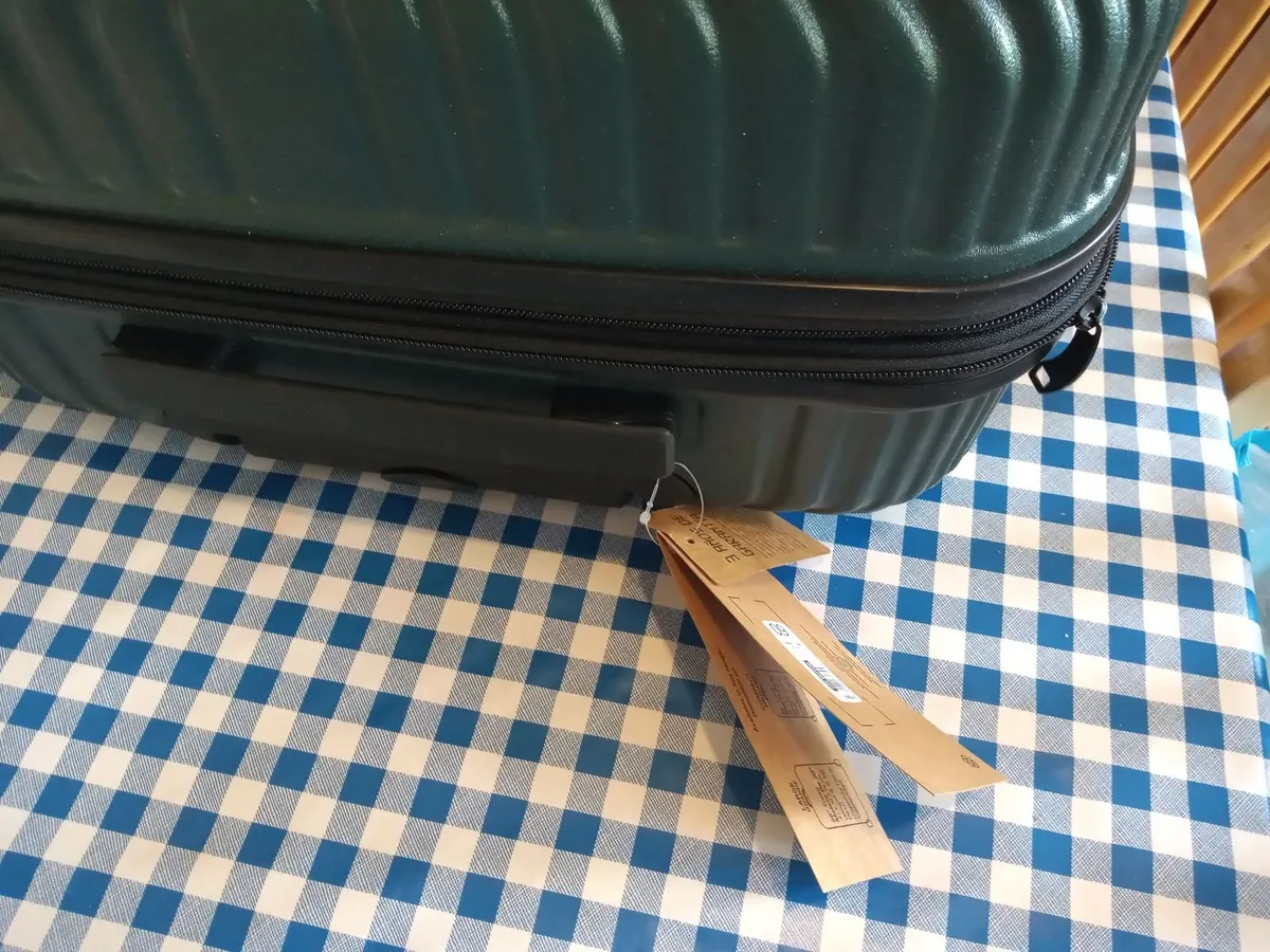 Luggage hard case 70 liters - Image 3