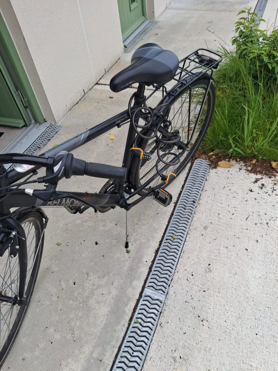 Apollo Belmont Men's  Bike–Excellent Condition - Image 4
