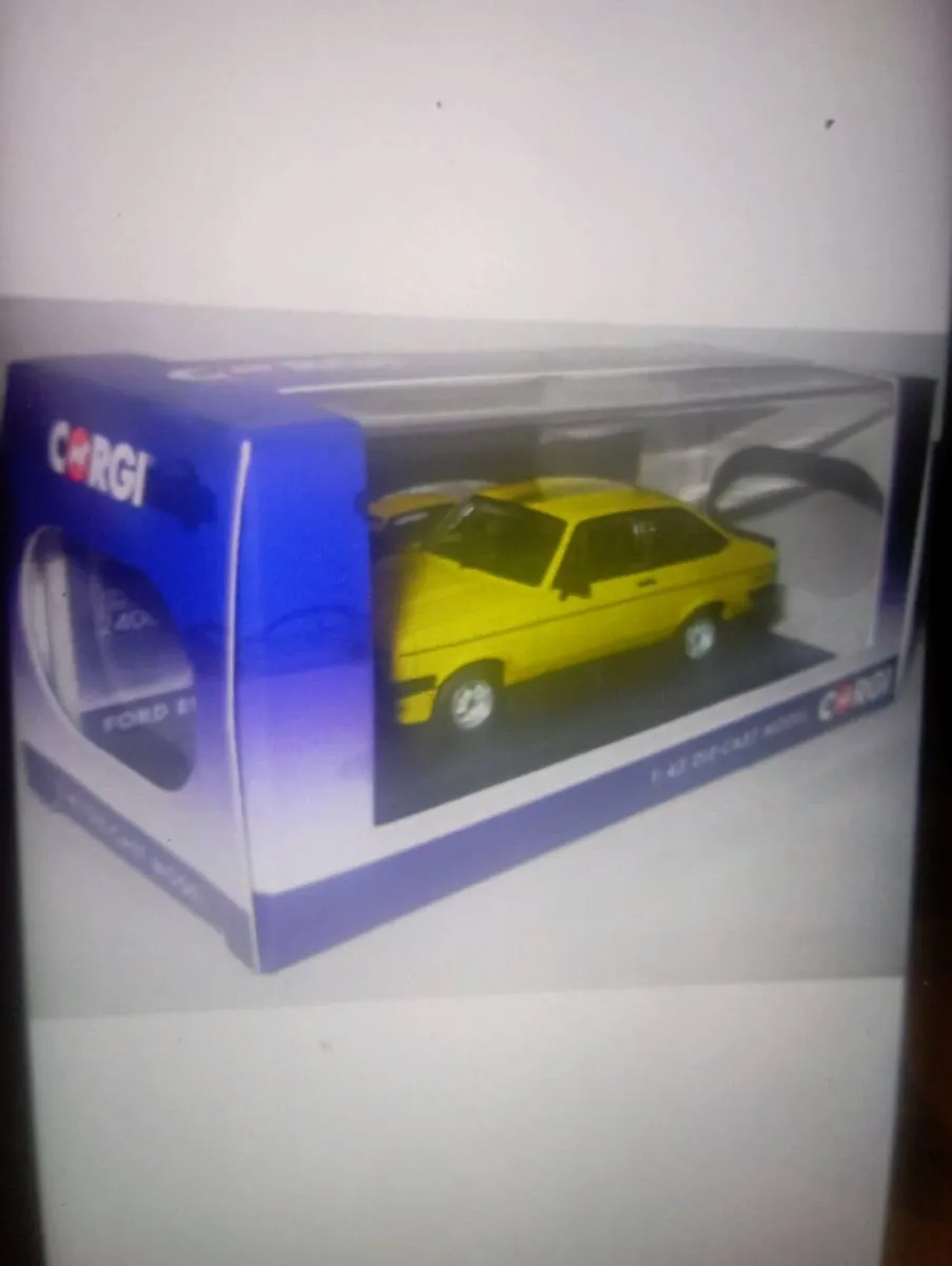 CORGI VANGUARD 1-43  FORD ESTATE.MK RS 2000. - Image 4