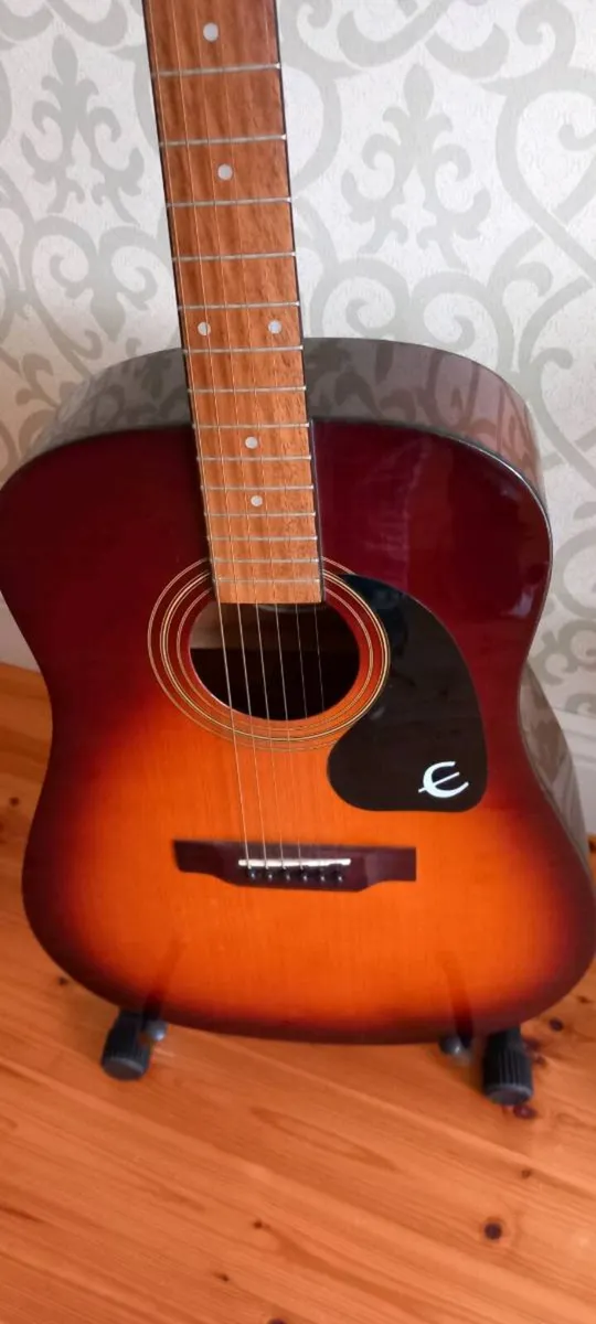 Guitar - Image 3