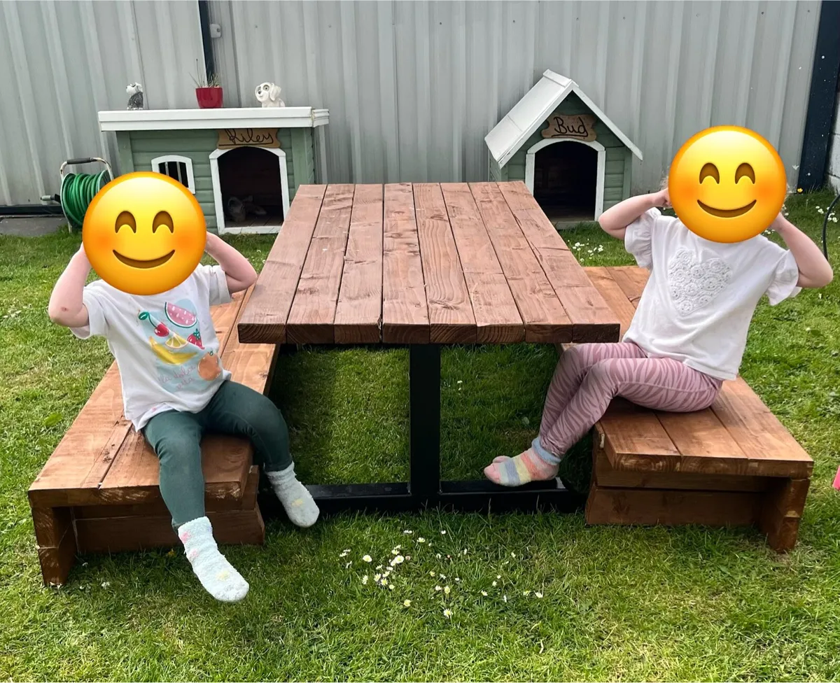 Picnic bench - Image 3