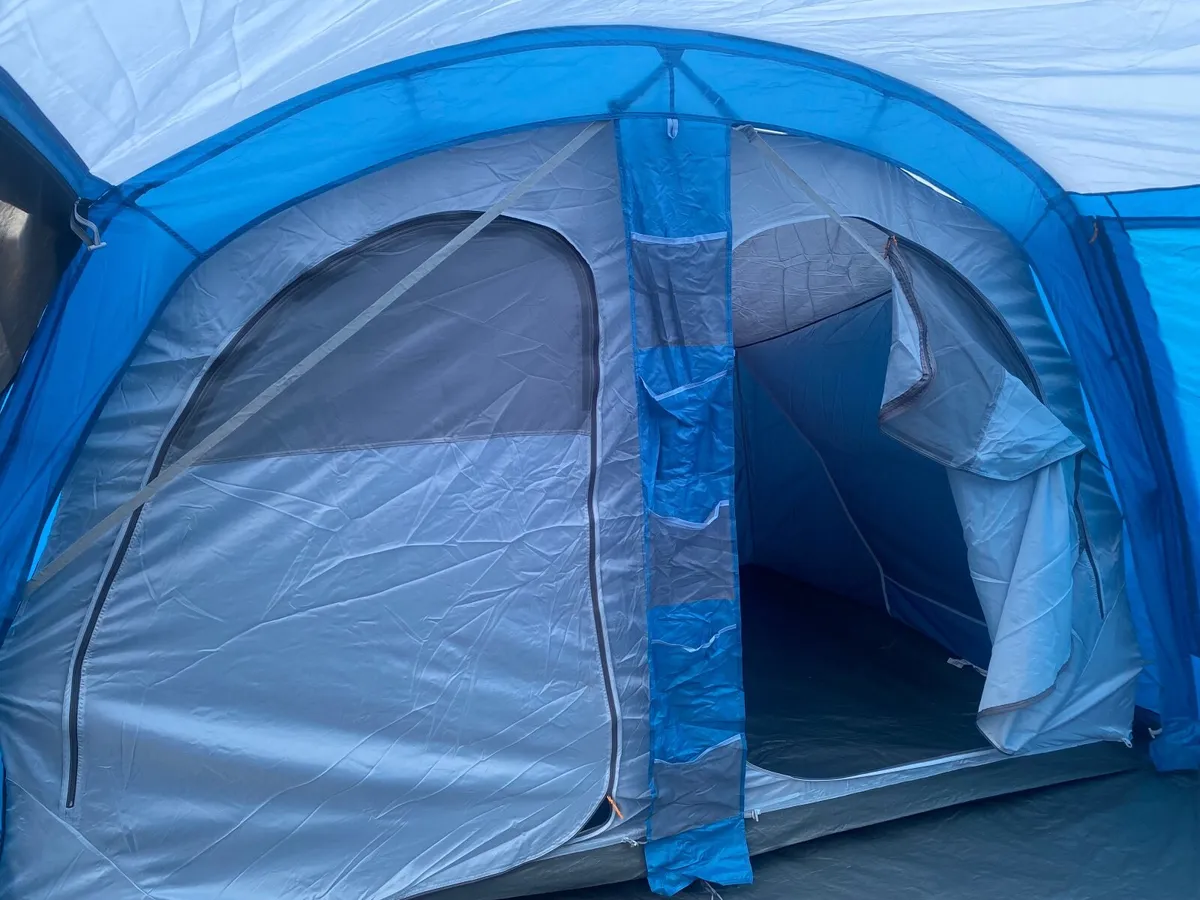 8 Man Tent  Odyssey Deluxe 800 - Image 4