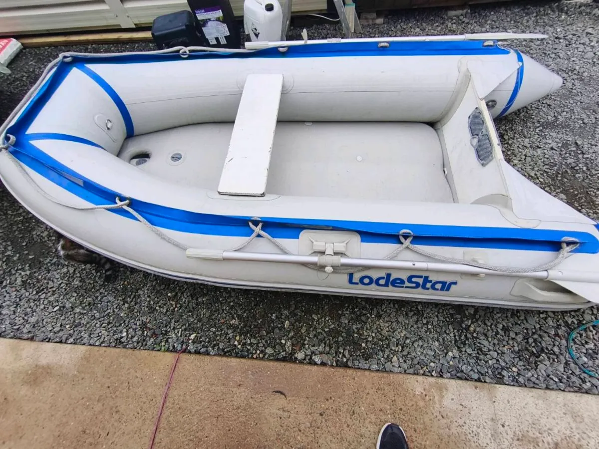 Lodestar 2.9m dinghy - Image 1