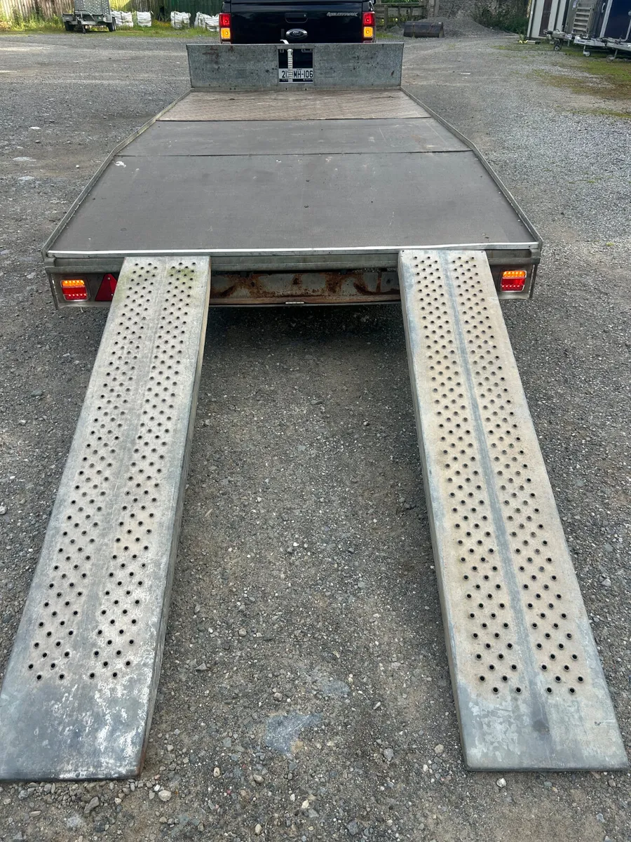 Ifor Williams 14 ft LM146 Beavertail with Ramps - Image 3
