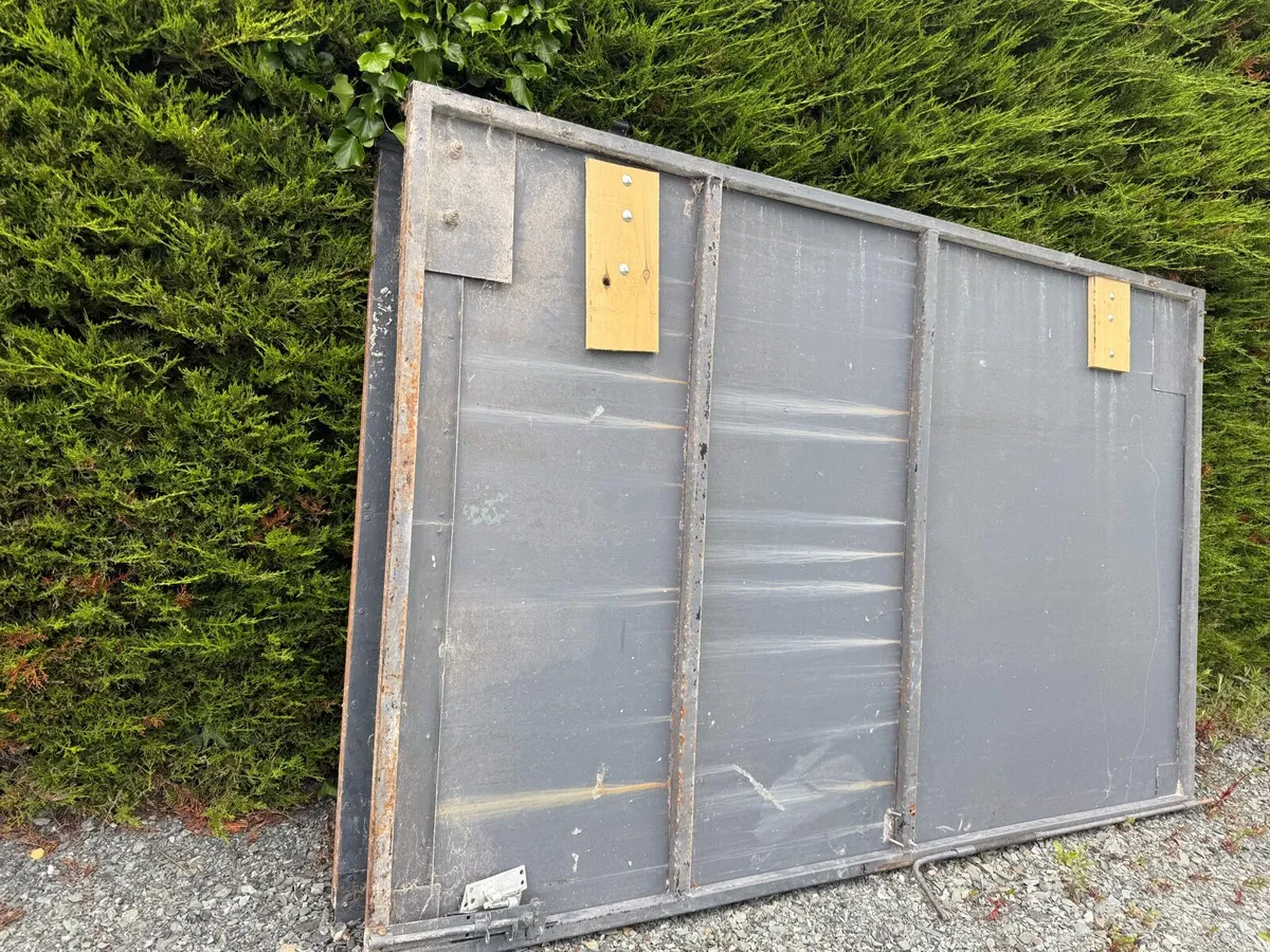 Metal garage doors - Image 2
