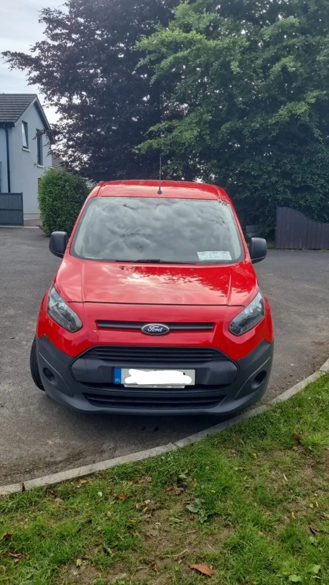 Ford Transit Connect 2016 - Image 2