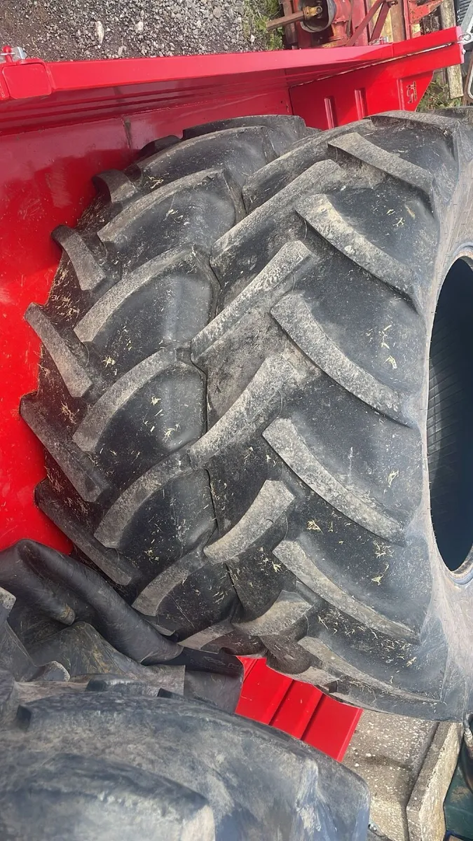 Tyres - Image 2