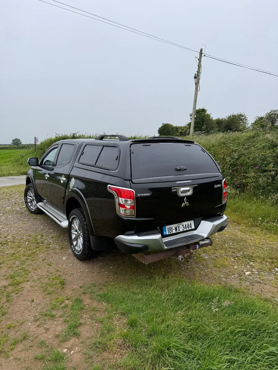 2018 Mitsubishi L200 Crew Cab - Image 4