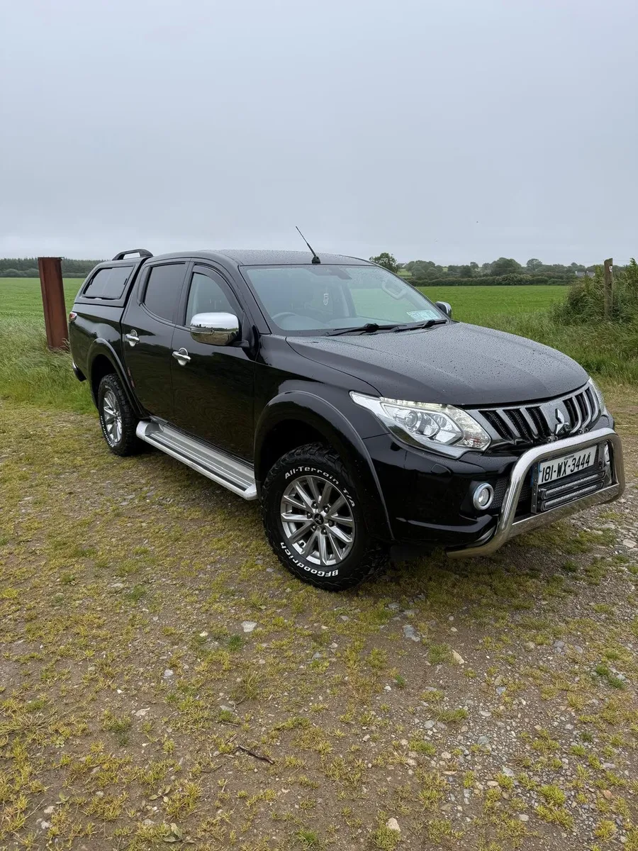 2018 Mitsubishi L200 Crew Cab - Image 1