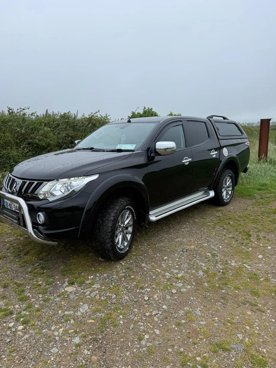 2018 Mitsubishi L200 Crew Cab - Image 2