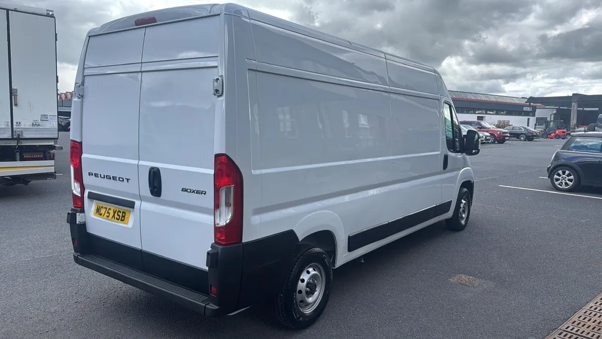 2026 PEUGEOT BOXER PRO 2.2 - Image 2