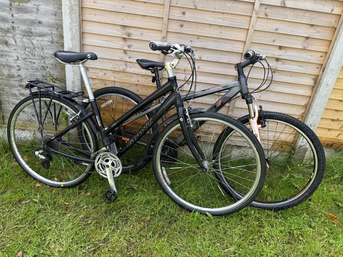 28” inch both bikes adults - Image 1