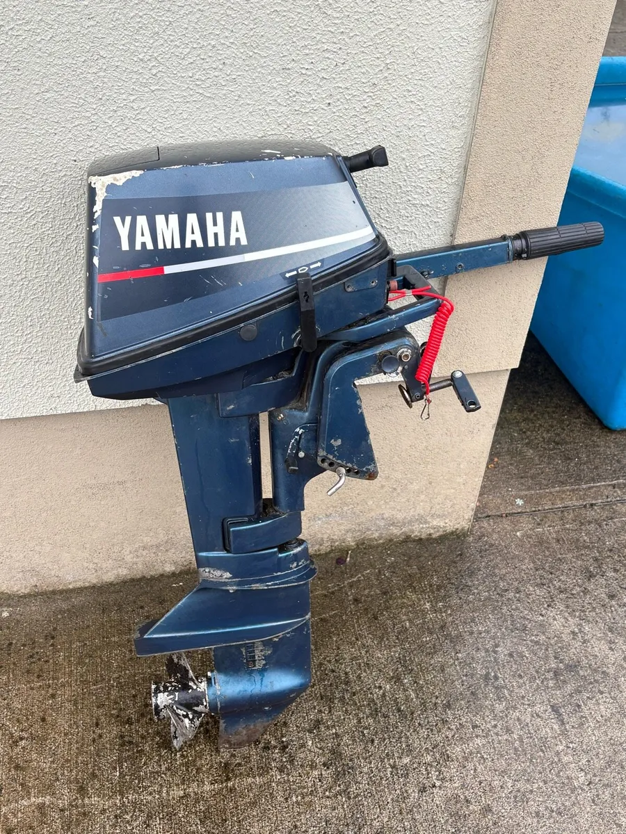 Yamaha 8hp outboard - Image 2
