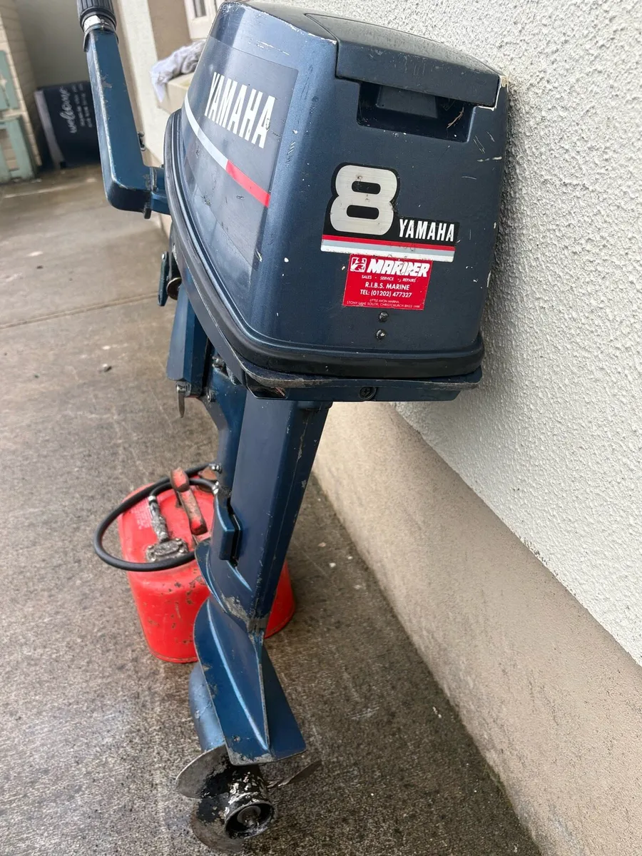 Yamaha 8hp outboard - Image 4