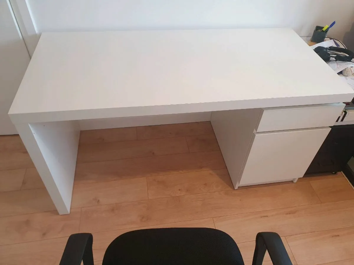 Desk and chair - Image 2
