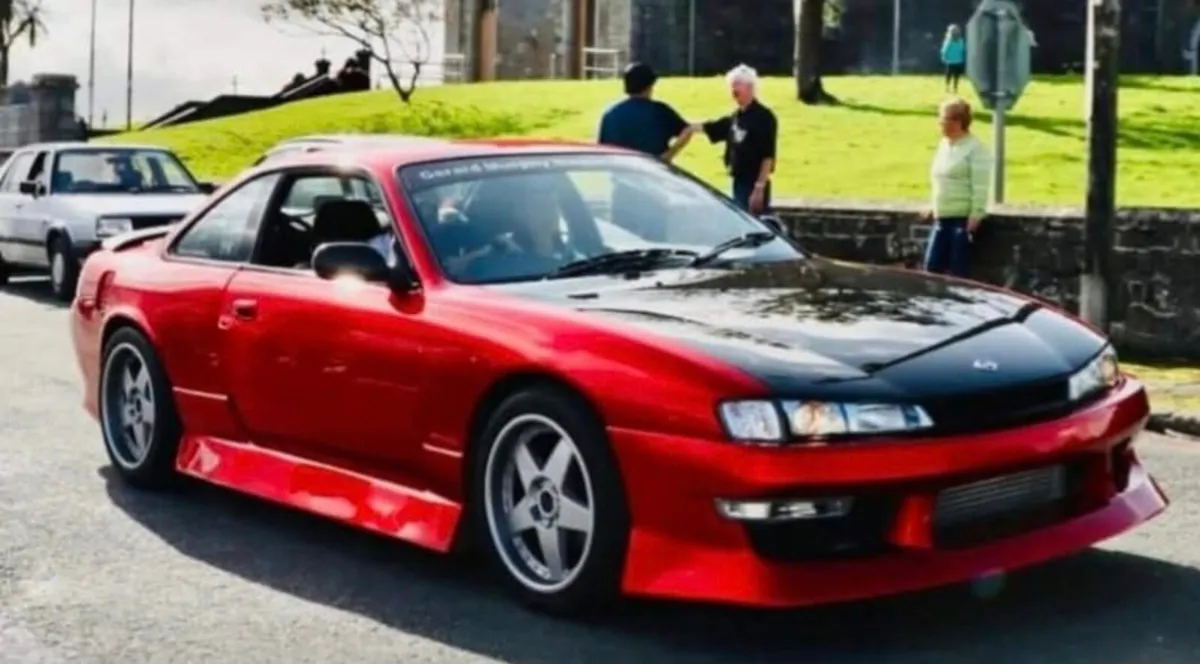 Car show - Image 1