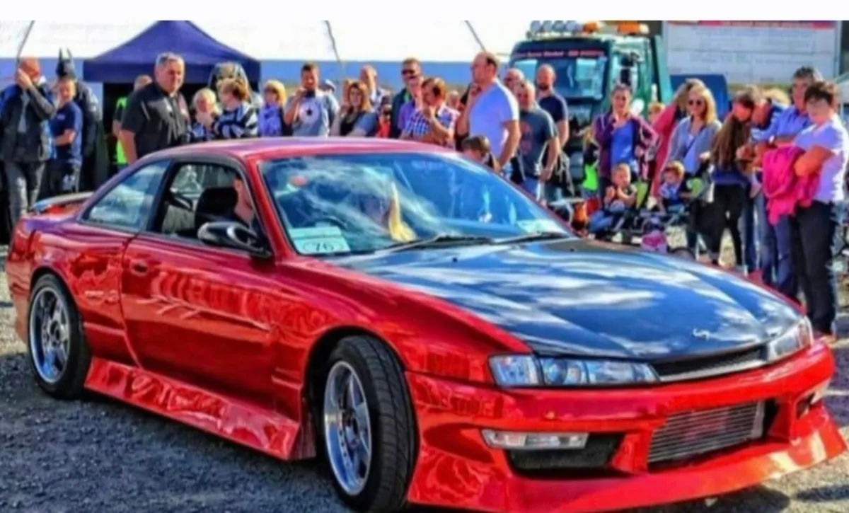 Car show - Image 2