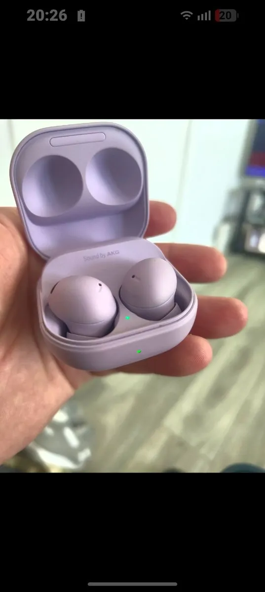 Genuine Samsung Pro 2 earbuds  like New - Image 1