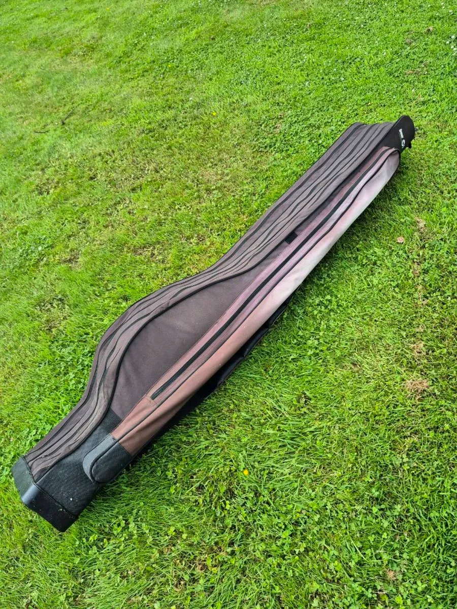 Fishing rod carrier - Image 1