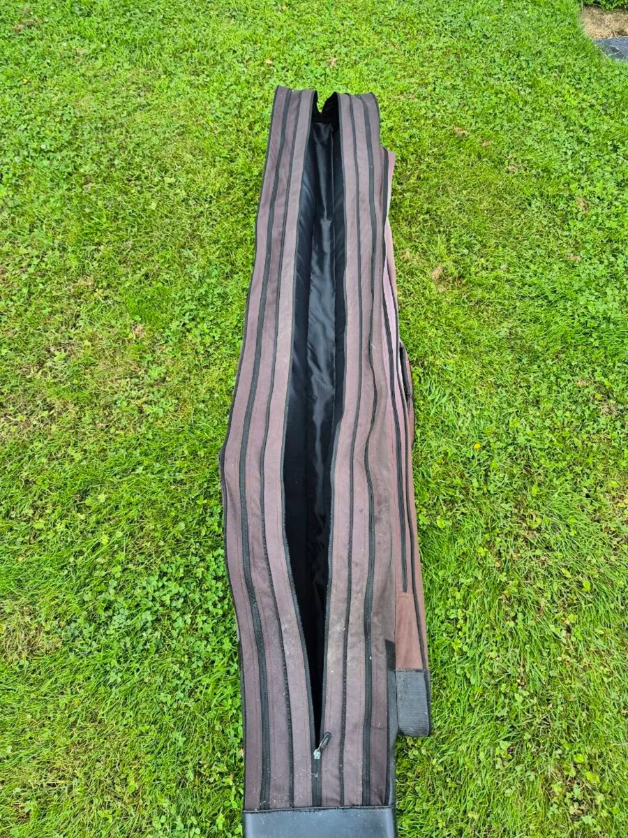 Fishing rod carrier - Image 3