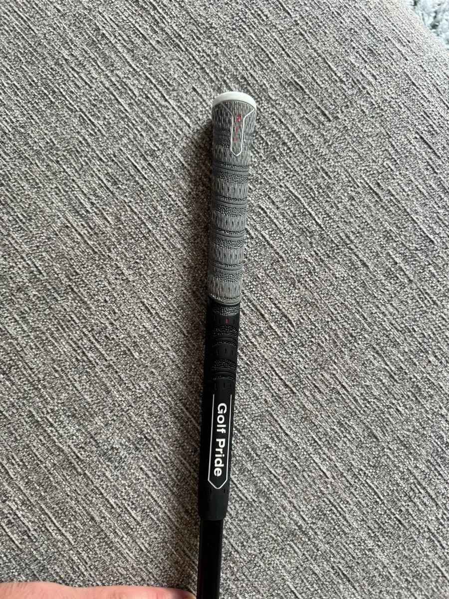 Titleist Graphite Design Tour AD Driver Shaft - Image 2