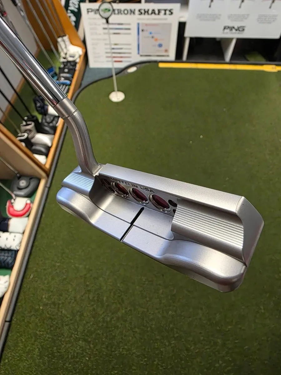 Scotty Cameron Studio Style Santa Fe Putter - Image 4