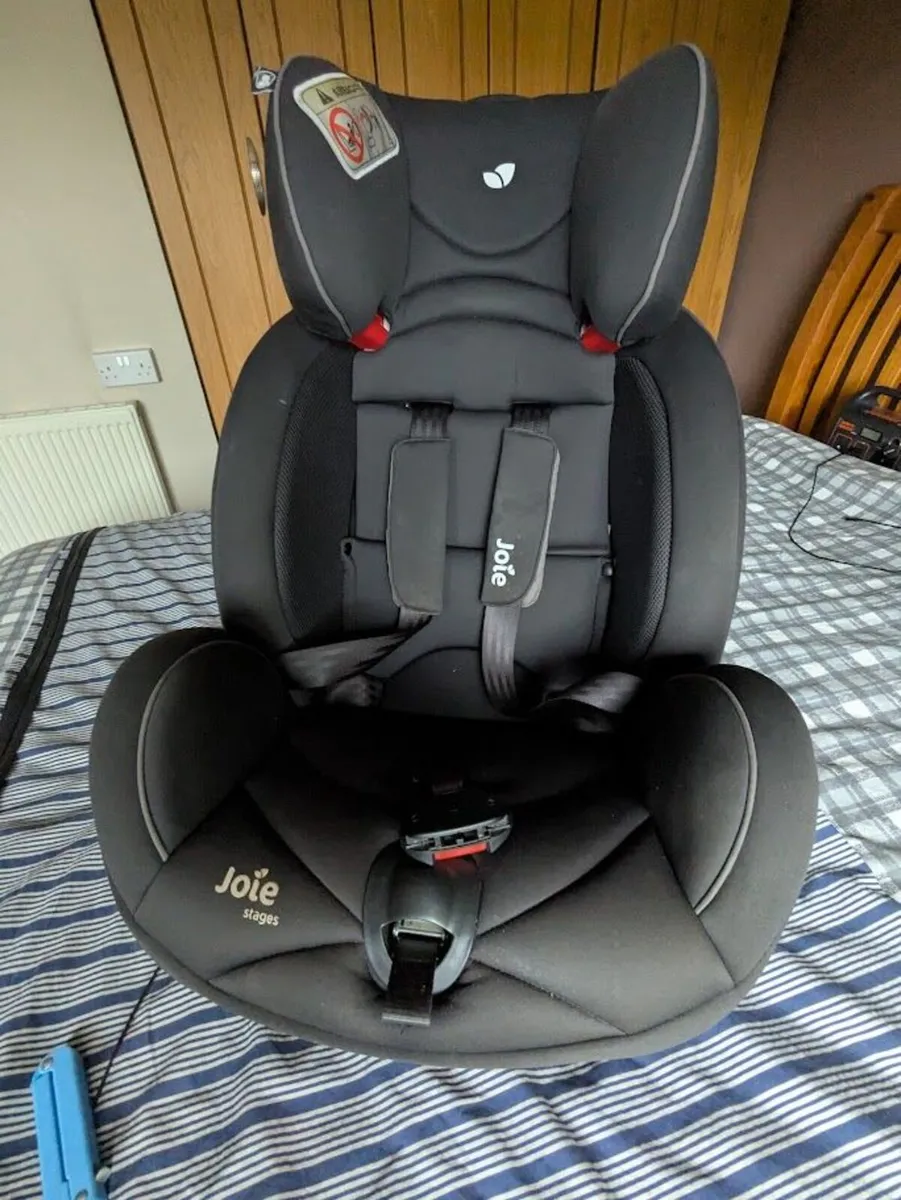 childs car seat - Image 2