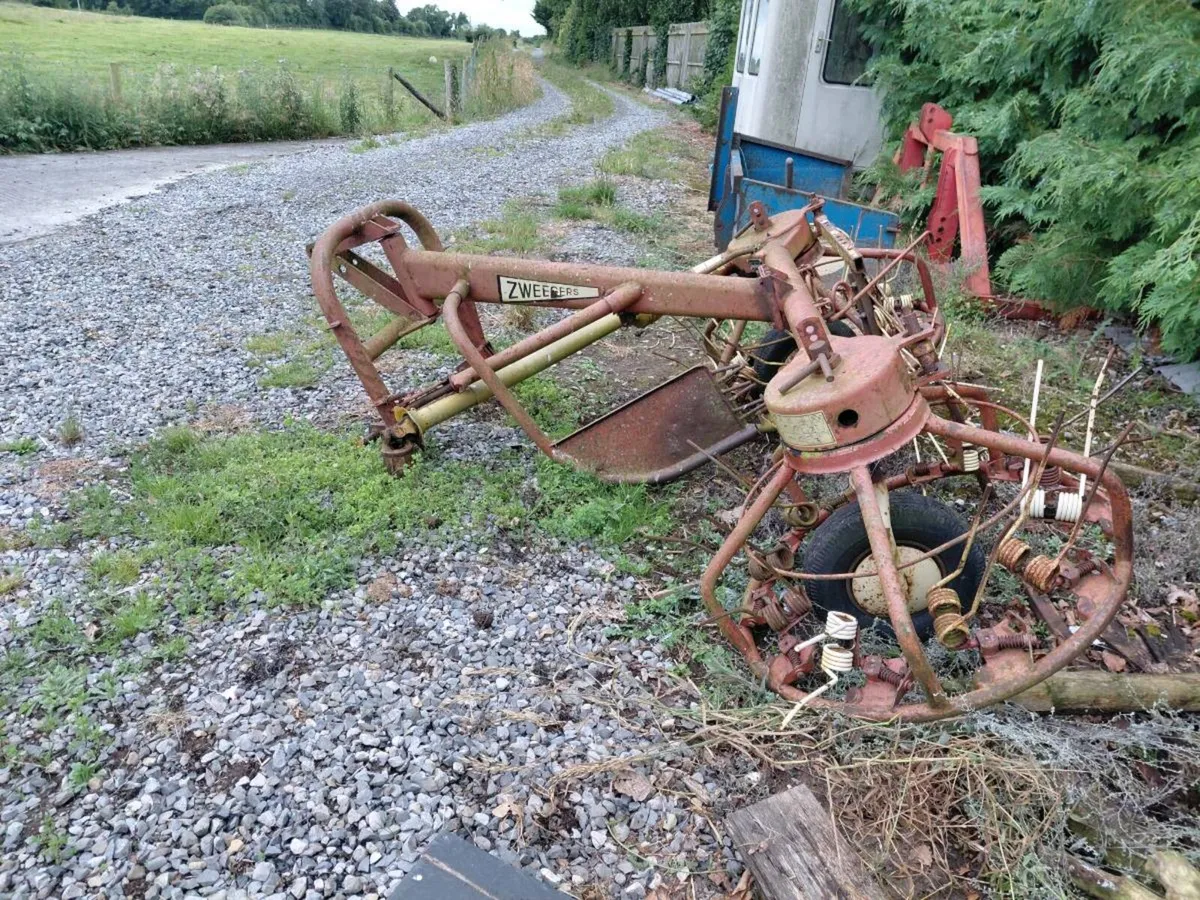 Hay bob and single bail lifter - Image 2