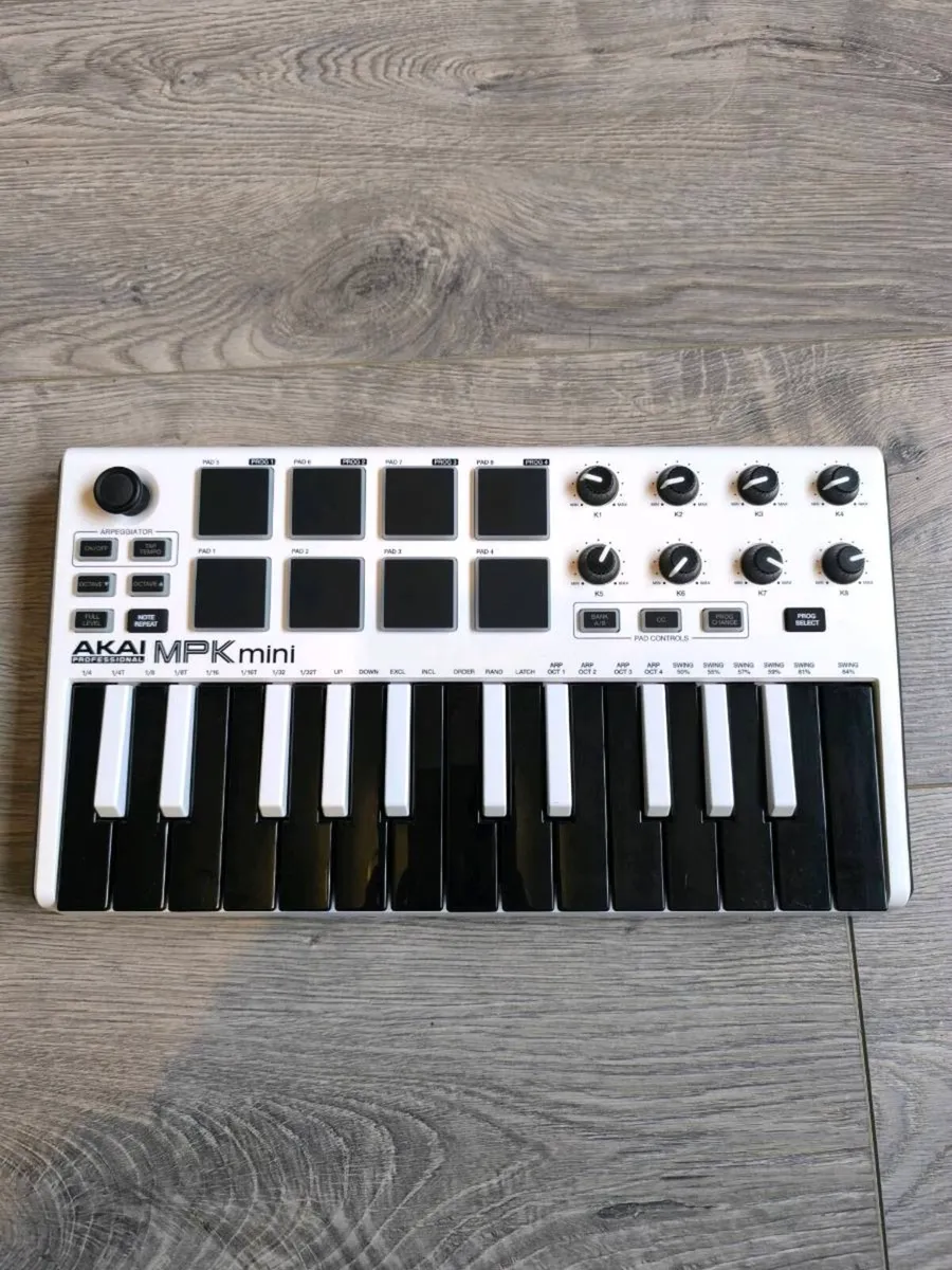 Keyboard Mini Pad Controller - Image 1