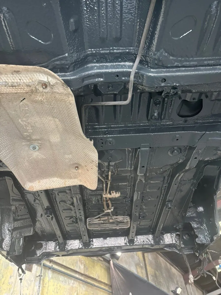 Toyota Land Cruiser 8 seater body - Image 4