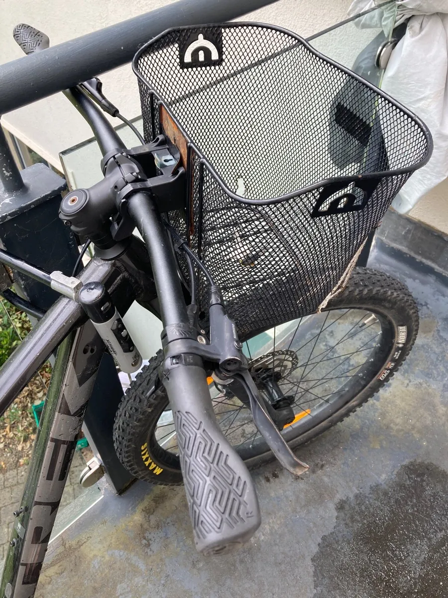 Mountain Bike - Image 2