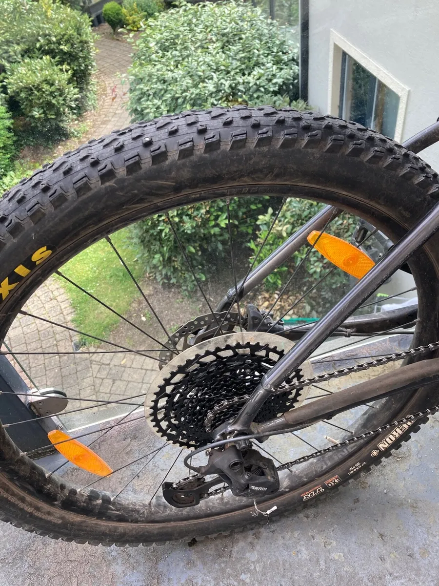 Mountain Bike - Image 3